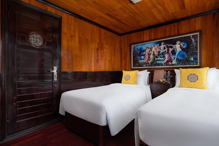 Ancora Cruises: Halong Bay 2 Days, 1 Night Experience