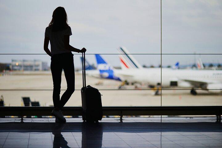 Private Transfer from Athens, Piraeus & Suburbs to Athens Airport