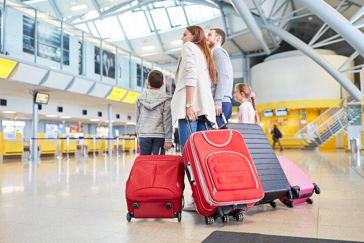 Private Transfer from Athens, Piraeus & Suburbs to Athens Airport