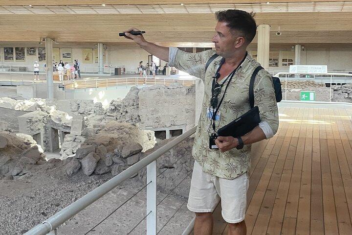 Akrotiri Private Guided Tour with an Archaeologist
