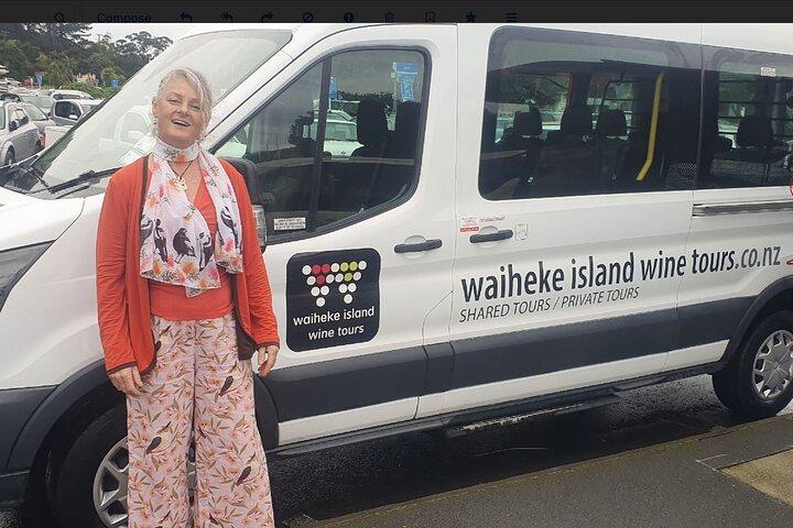 Waiheke island Wine Tours - PREMIUM wine tasting MAX 11 clients !