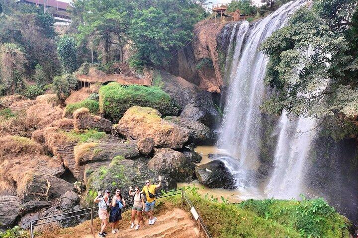 DaLat Small Group - 3 Waterfall (Datanla ,Elephant and Pongour)