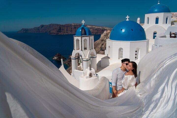 Flying Dress Photoshoot in Oia Private entry to Blue Dome