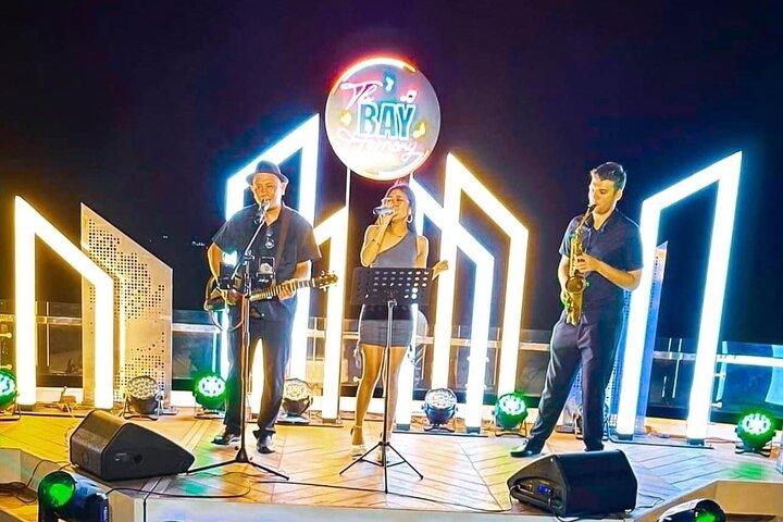 Sunset View, Dining & Harmony Performance on Ha Long Luxury Yacht