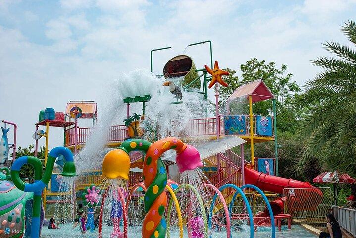Bangkok Dream World ticket with Private Transfer