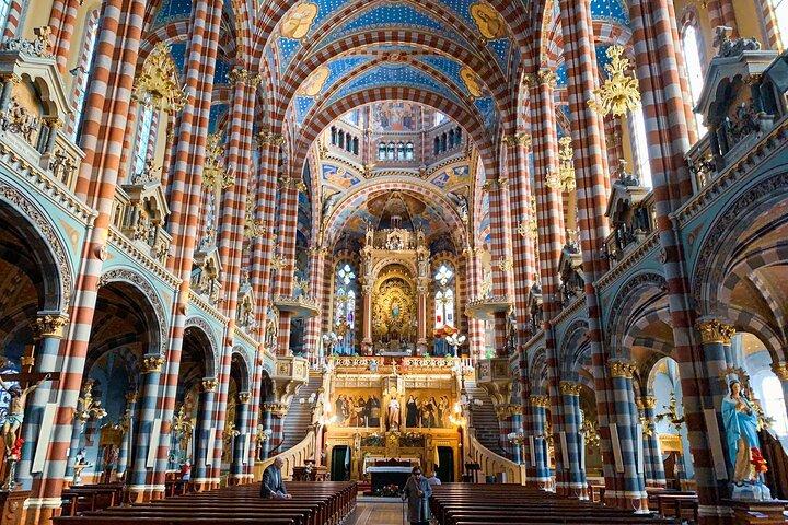 Off the Beaten Path BA Private Guided Tour