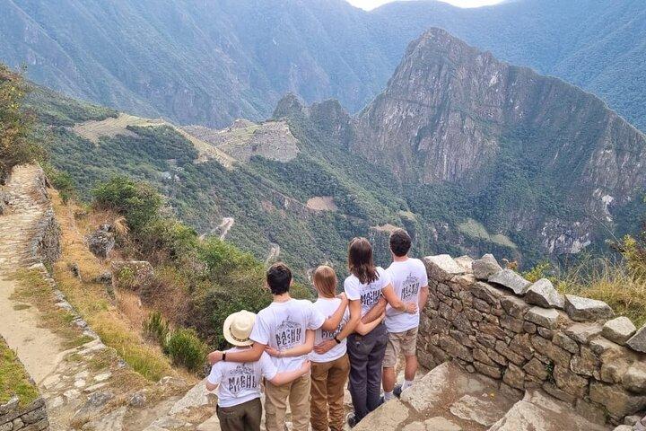Trek Inca Trail Machu Picchu 2 days