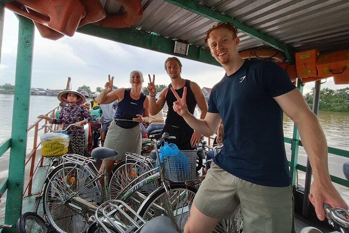 Taste & Craft the Mekong – Bike, Cook & Weaverience
