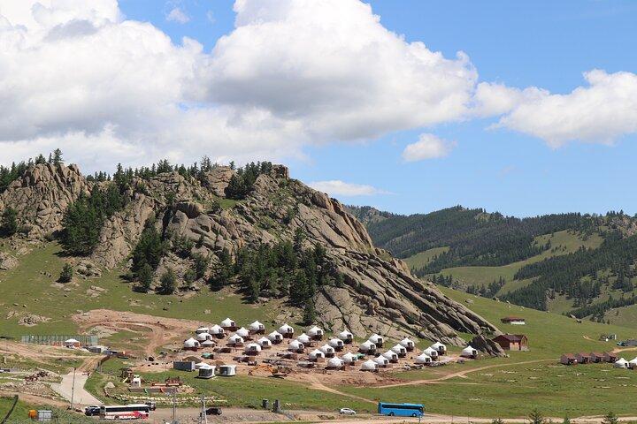 Full Day Chinggis Khaan Statue & Terelj NP Tour +Horseride, Eagle