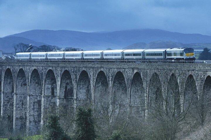 10 Day London, Dublin and Ireland Tour by Ferry and Rail