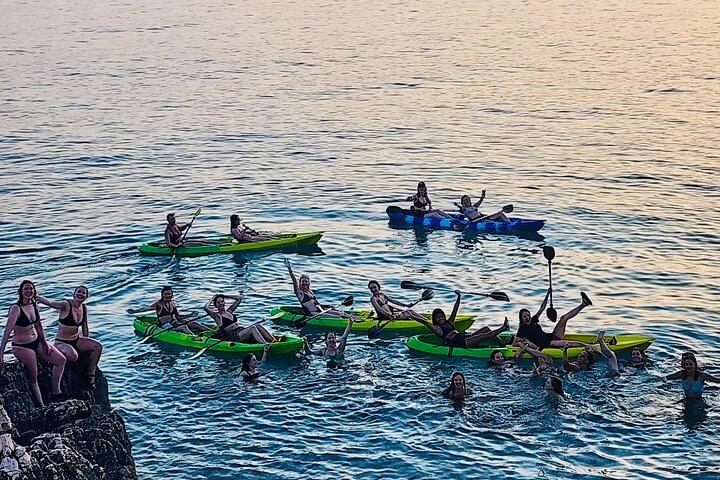 Sunset kayak/Sup tour - Lukova caves and Secret beaches