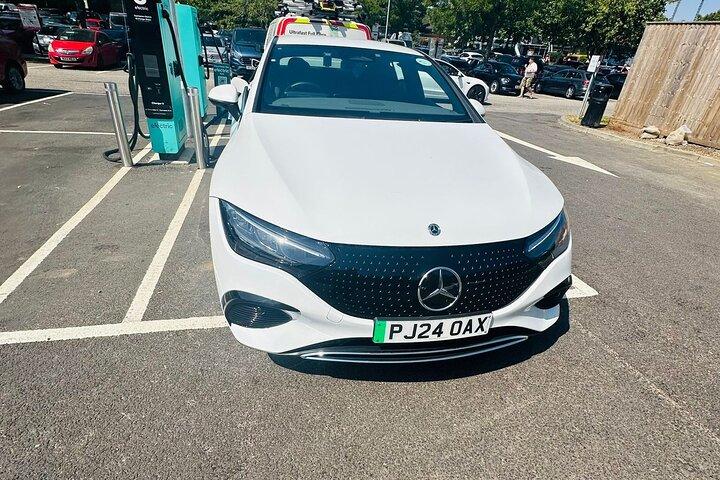 One Way Taxi Transfer from London Luton Airport to London City