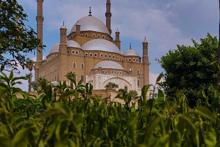 Discover the Wonders of Cairo in a Comprehensive City Tour