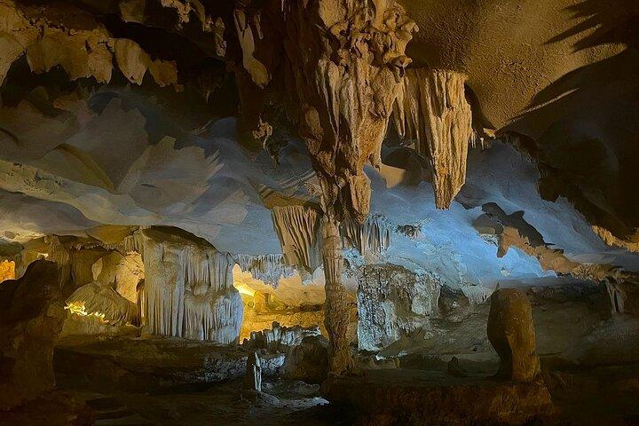 Explore Unspoiled Ha Long & Bai Tu Long Bay 2 Days 1 Night Cruise