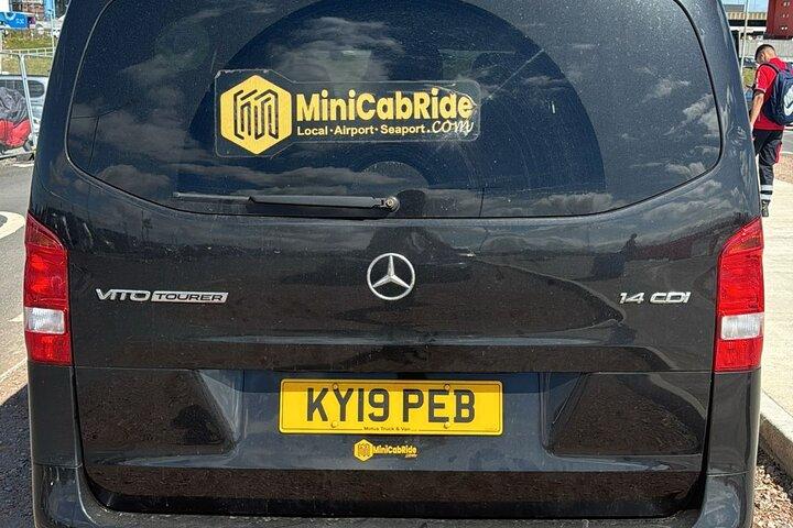 One Way Taxi Transfer from Gatwick Airport to Portsmouth Seaport