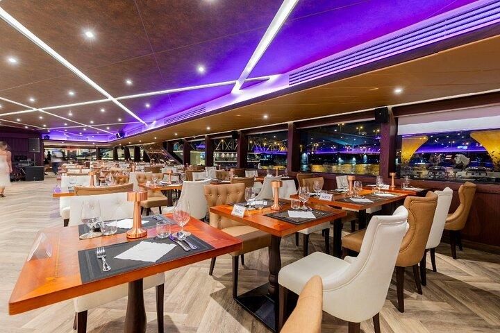 Dinner Cruise in Bangkok with Seafood Buffet