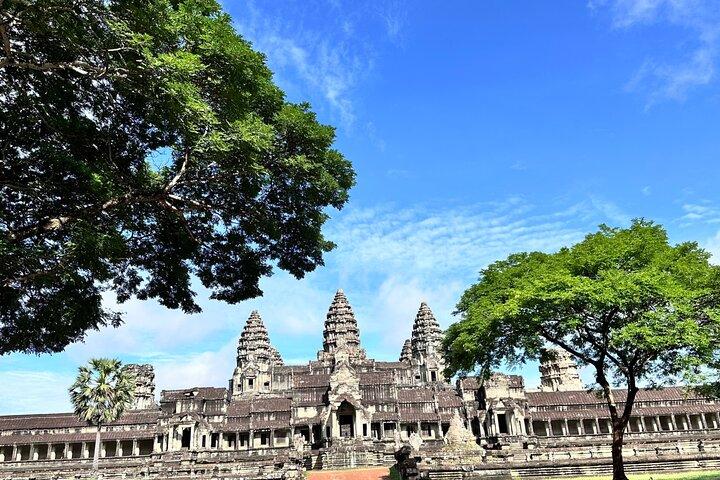 Private Transfer from Siem Reap to Sihanoukville