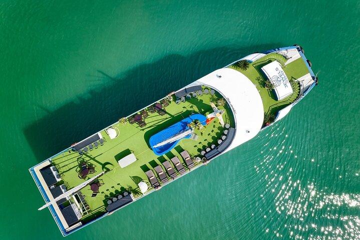 Ha long Bay day trip with Luxury Cruise