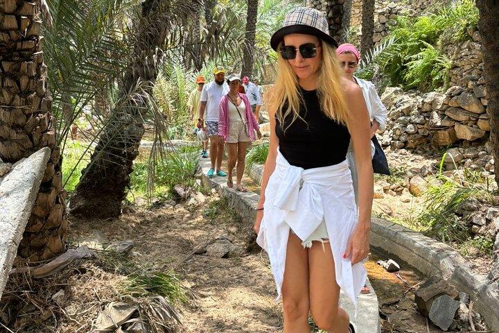 Desert Experience: Wahiba Sands & Wadi Bani Khalid Group Tour