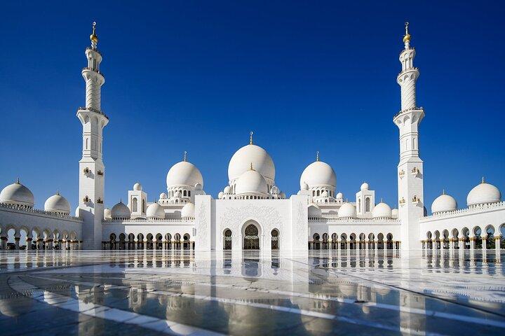 Abu Dhabi Sheikh Zayed Mosque Ferrari World Tour and Transfers