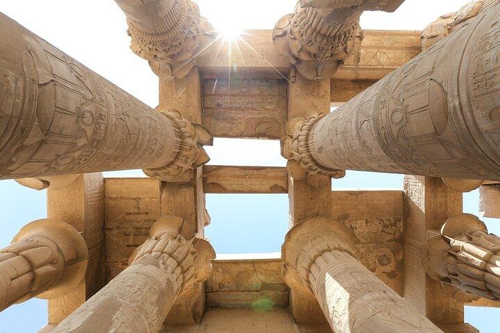 Ultimate Luxor Experience: East & West Banks Tour