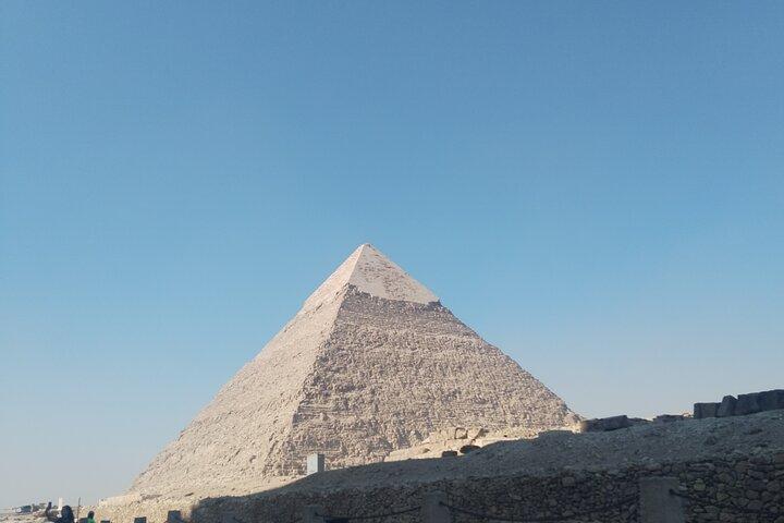 Private Giza Pyramids Tour with Expert Guide
