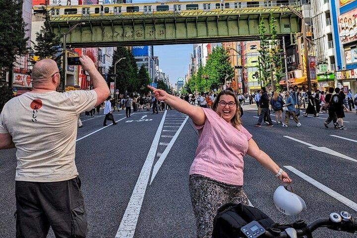 Tokyo Deep Inside Cycle Tour~3 Hours E Bike Tour around Tokyo