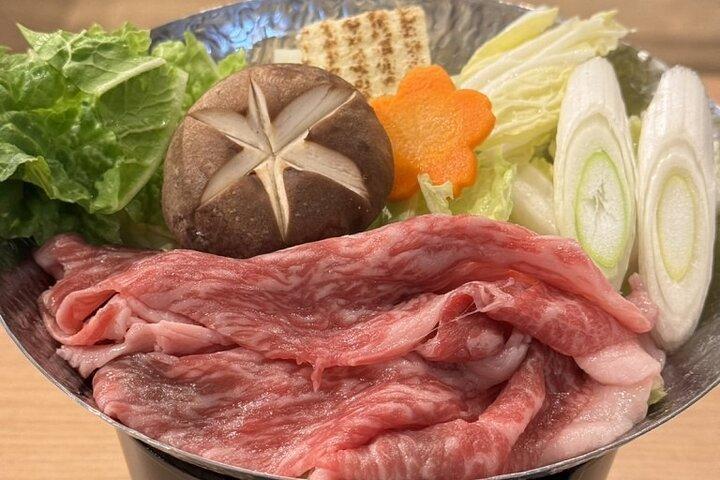 Tokyo 6hr Private Guided Tour & Sumo Show Dinner