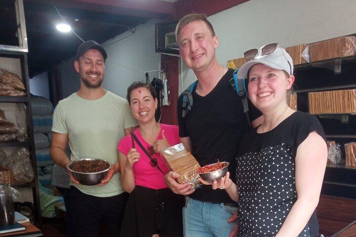 COLOMBO PRIVATE guideCITY TOUR WITH street food( All inclusive )