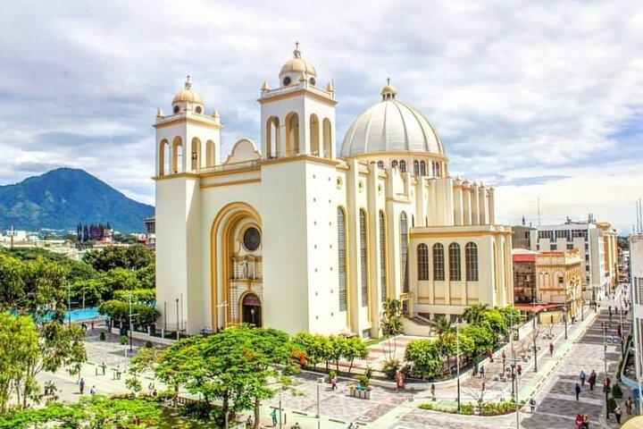 Full day | San Salvador City Tour Boquerón Park and Rainbow Slide