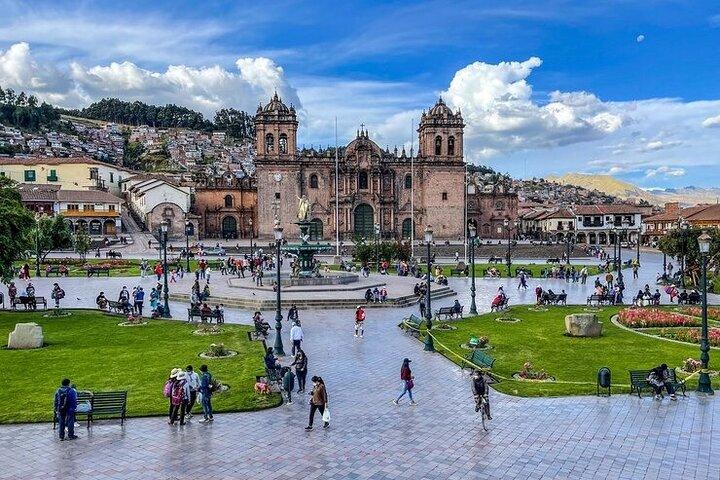 Cusco: Half-Day City Tour with Sacsayhuaman and Qenqo