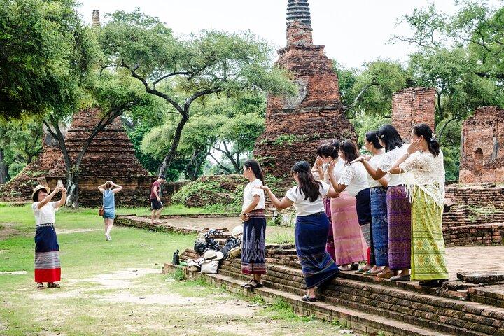 Private Guided Day Tour of the Ancient Ayutthaya