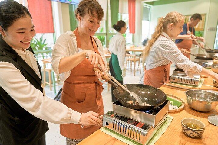 M.O.M Cooking Class in Saigon