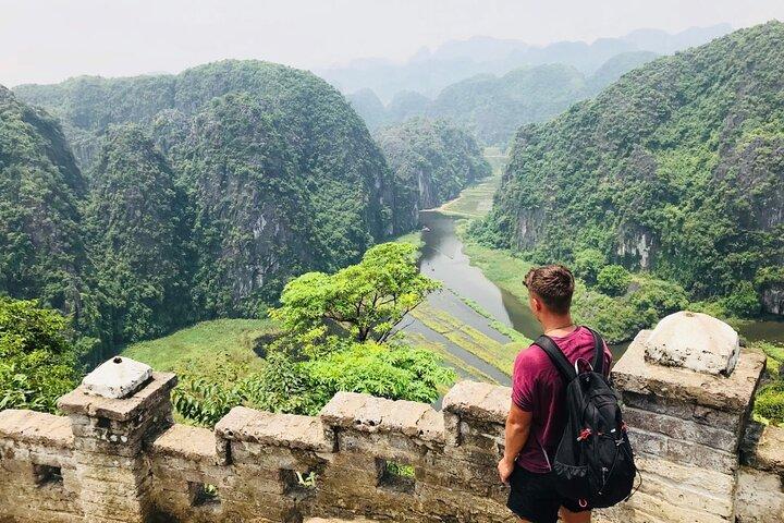 Ninh Binh, Hoa Lu Tam Coc Full Day Luxury Tour with English Guide