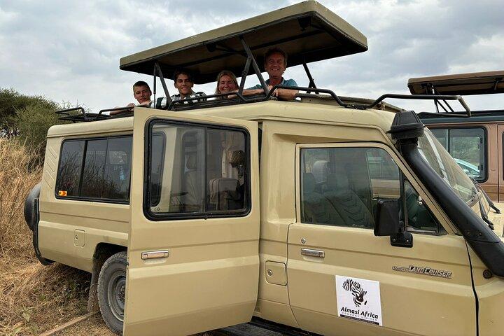 5 Days Serengeti Great Migration Safari - Mara River Crossing