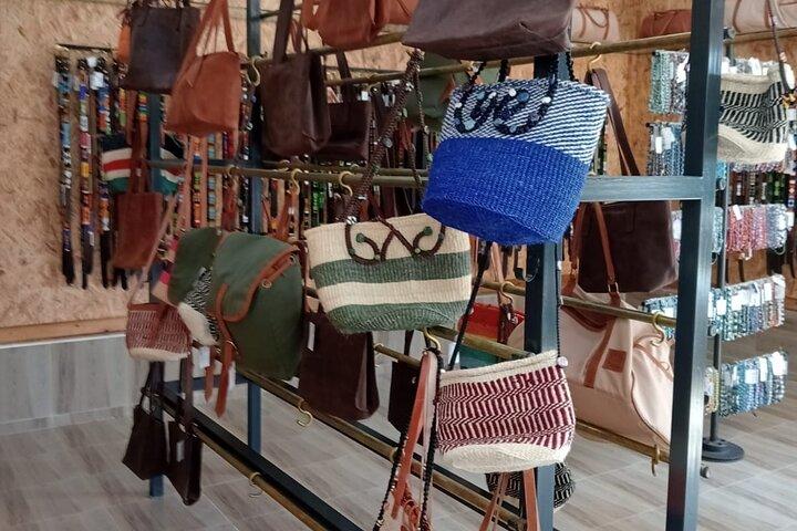 Day tour to Karen Blixen, Beads Factory & Giraffe Center