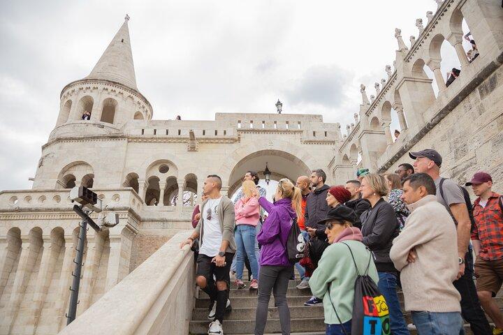 Budapest Castle: Secrets & Bastion Free Group Tour