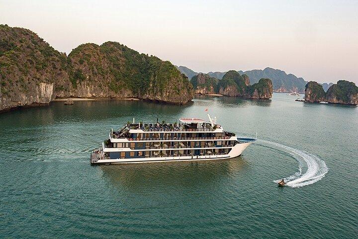 Lan Ha Bay 5 Star Cruise 2 days 1 night tour, Finish at Ninh Binh