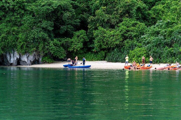 Enchanting 2 Days,1 Night Halong Bay Cruise: Enjoy 3-Star Comfort