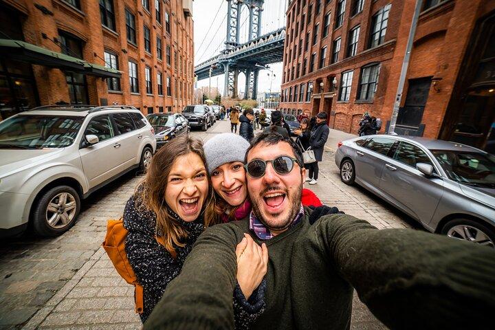 Brooklyn Bridge and DUMBO District Guided Walking Tour