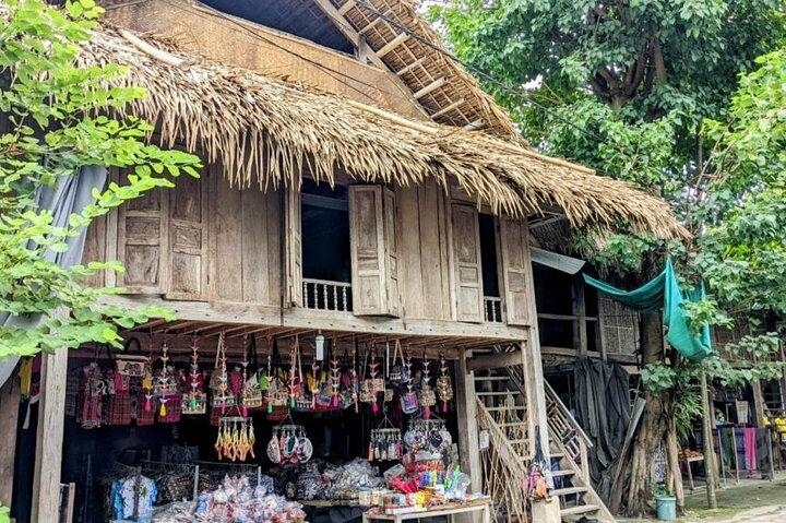 From Hanoi: 2-Day Classic Tour to Mai Chau’s Hidden Valley