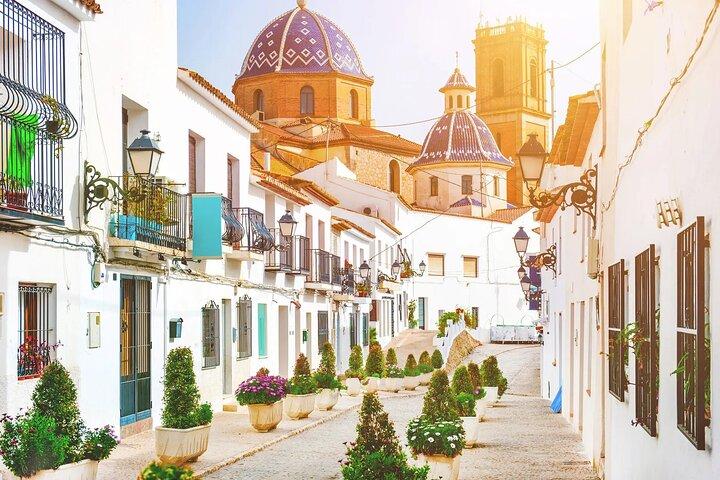 Guadalest, Altea & Algar Waterfalls Day Trip from Calpe