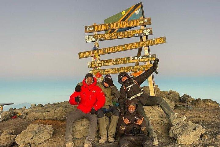 Private 7 Days Kilimanjaro Climbing via Lemosho Route