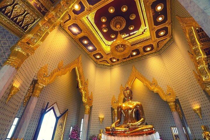 Top 3 Bangkok Temples: Multilingual Private Tour [EN,ES,DE,IT,FR]