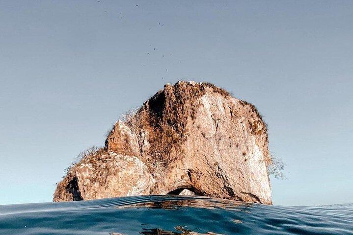 Full Day Tour Snorkel in Los Arcos and Madagascar with Open Bar