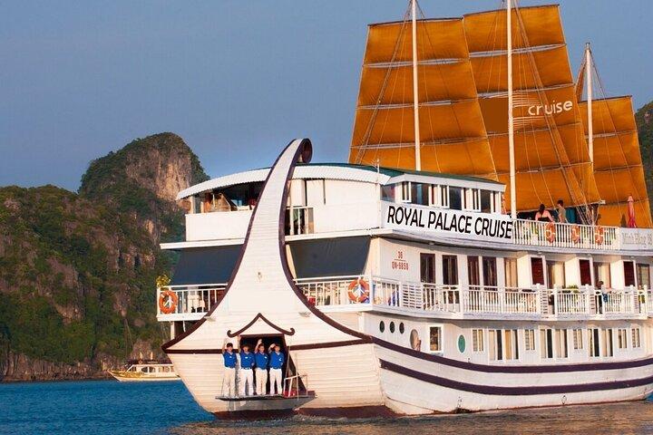 From Hanoi: 2D1N Halong Royal Palace Cruise with Stunning Cave