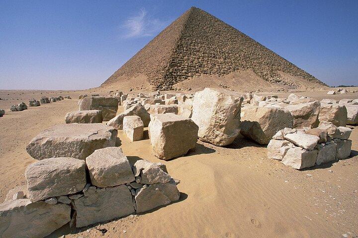 Private tour for Sakkara pyramids, Dahshur Pyramids and Memphis
