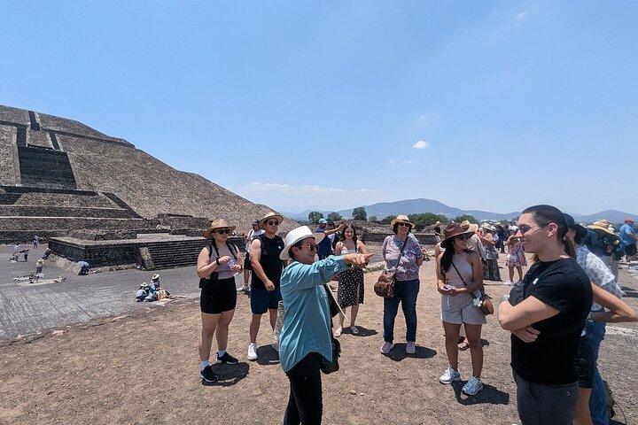Teotihuacan Express with pick-up in Mexico City