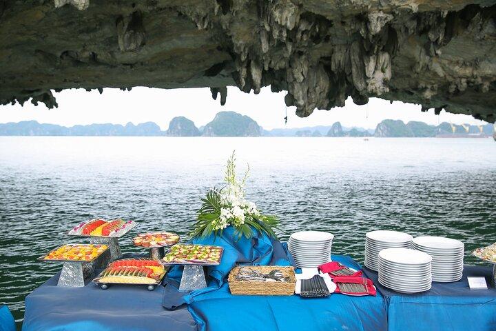 Stellar Cruise Full-Day Explore Halong Bay