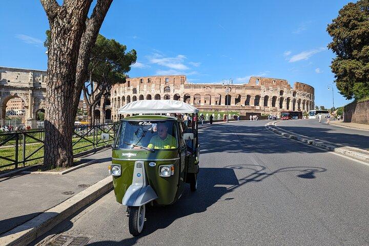 Private Tour Piaggio Ape Car Appia Antica & Food Tour